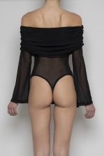 CLARA BACK 1024x1536